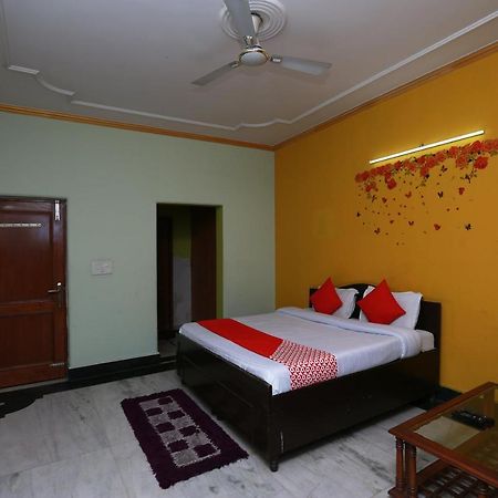 Oyo 11752 Hotel Sun Palace Residency Indirapuram 외부 사진