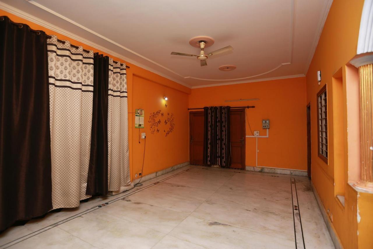 Oyo 11752 Hotel Sun Palace Residency Indirapuram 외부 사진