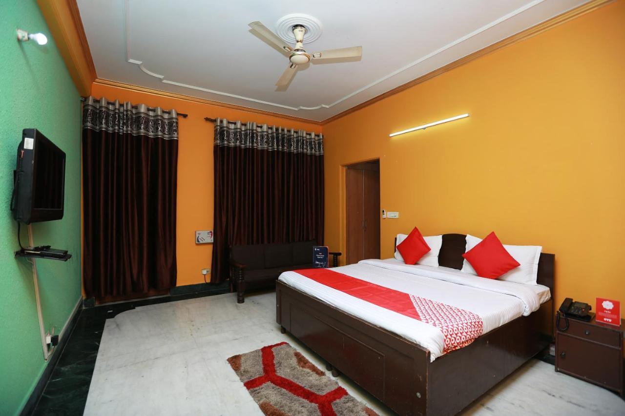 Oyo 11752 Hotel Sun Palace Residency Indirapuram 외부 사진