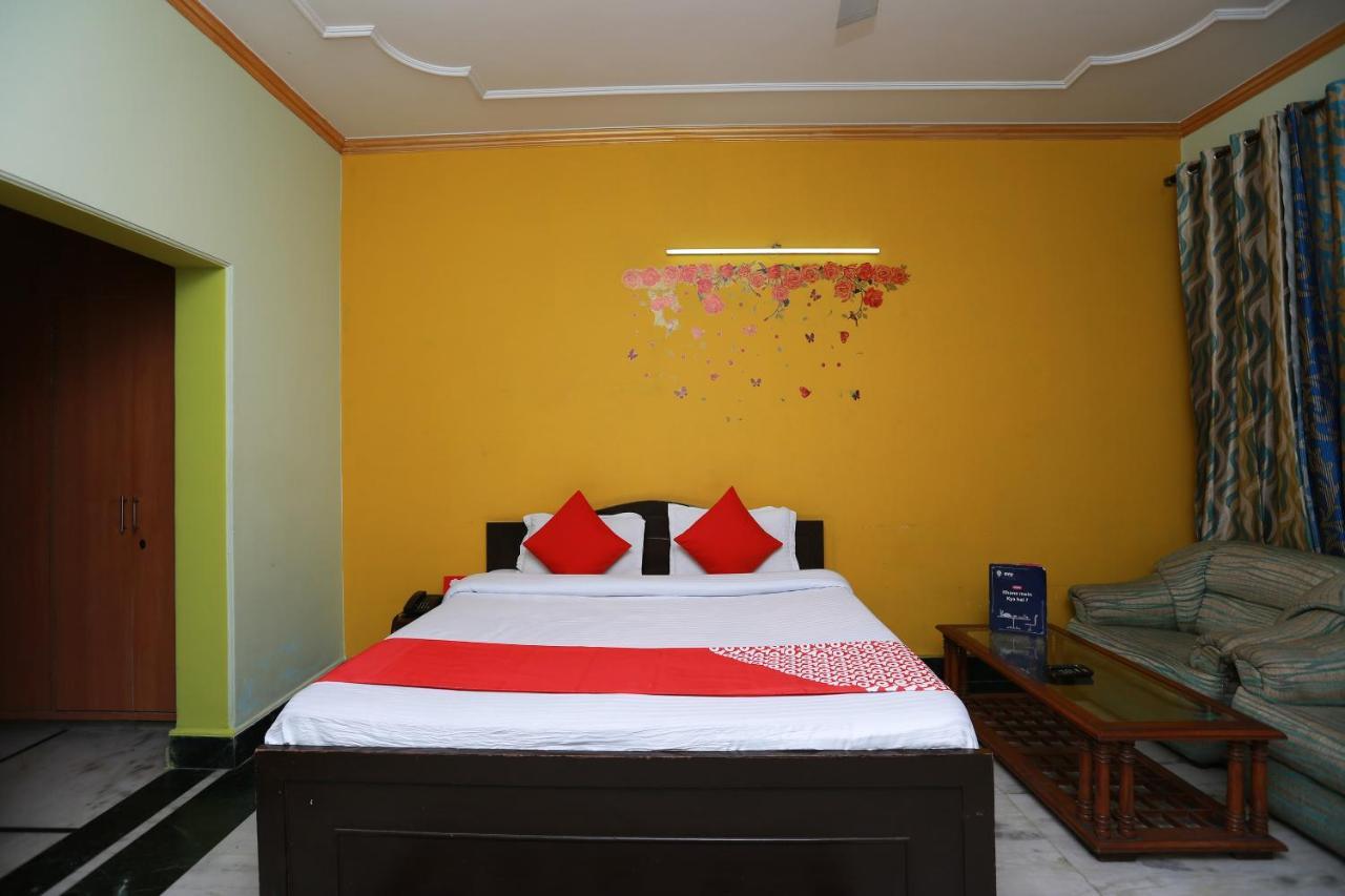 Oyo 11752 Hotel Sun Palace Residency Indirapuram 외부 사진
