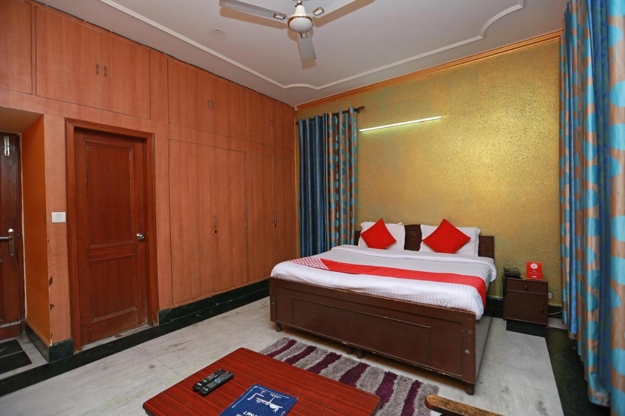 Oyo 11752 Hotel Sun Palace Residency Indirapuram 외부 사진